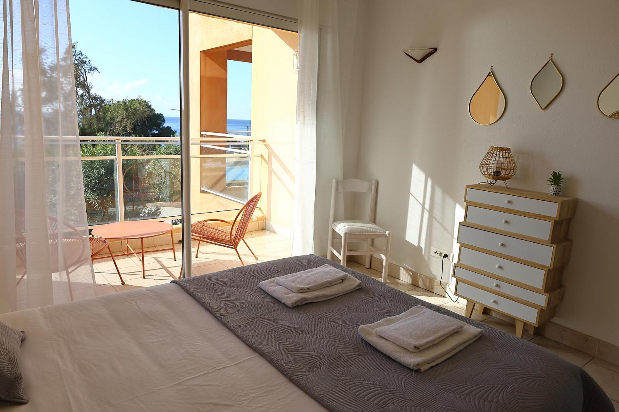 Superbe T2 Vue Mer - Piscine & Plage A 100M Ajaccio  Eksteriør billede